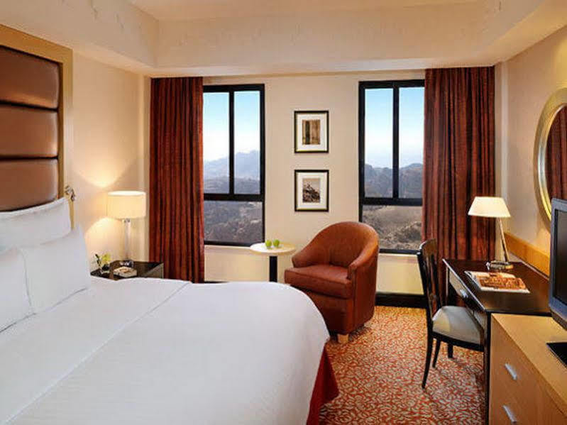 Petra Marriott Hotel Wadi Musa Dış mekan fotoğraf