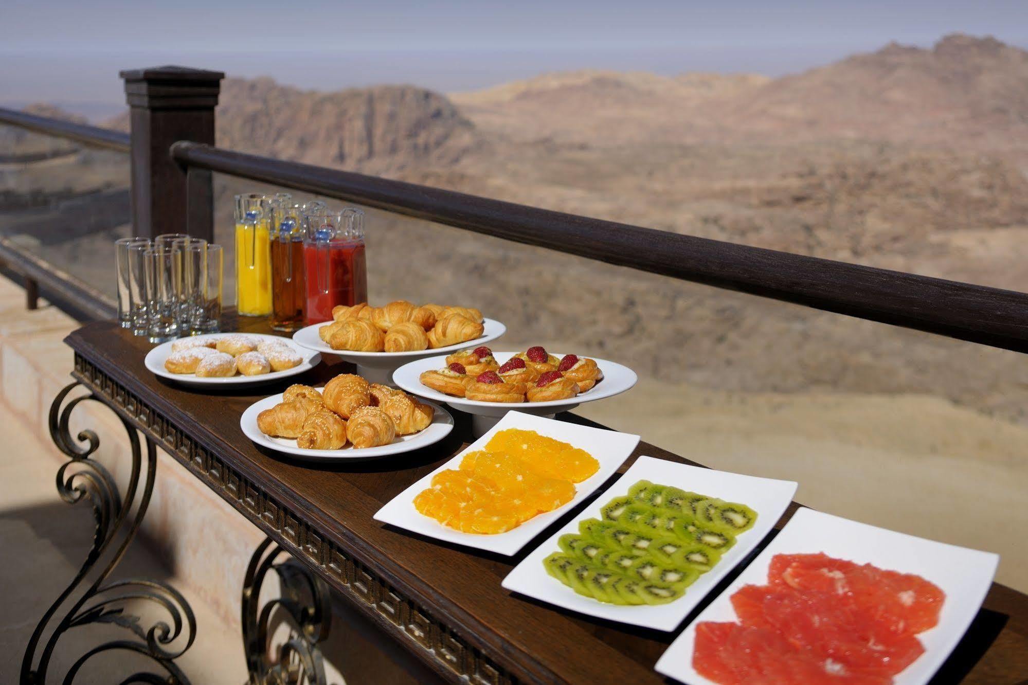 Petra Marriott Hotel Wadi Musa Dış mekan fotoğraf